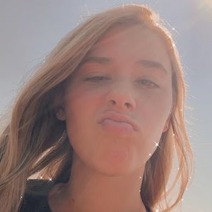 Meet your Posher, Jade